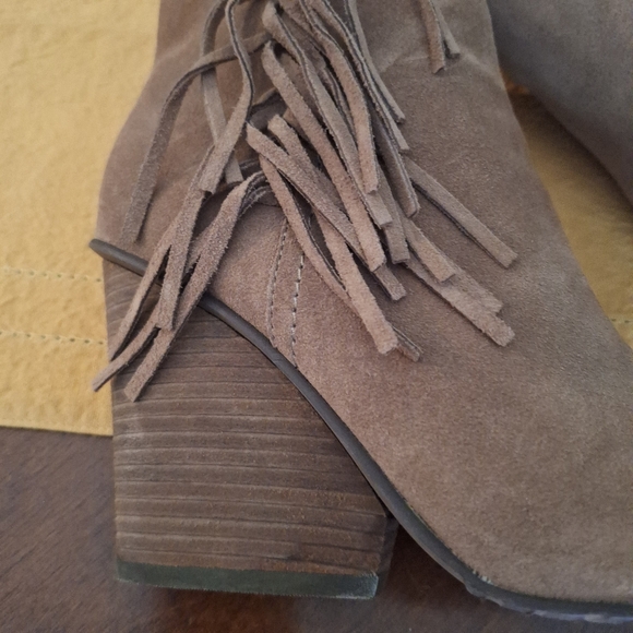 Isola Fringed Suede Leather Ankle Heeled Boots - Taupe Brown 6 - Picture 14 of 16
